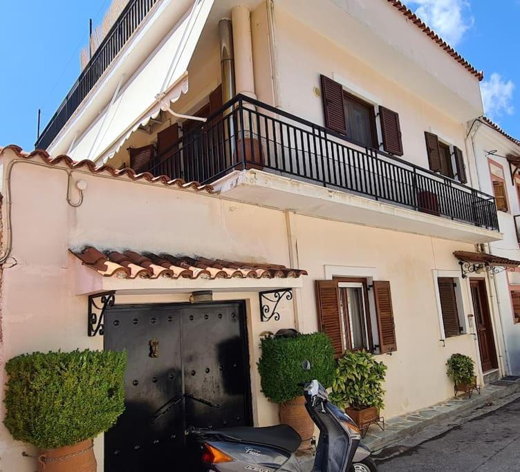 Apartament 'Ηδιστον,Delphi Zewnętrze zdjęcie
